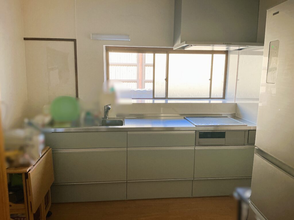 【料理のしやすいおしゃれなキッチンへ】宇佐市　キッチンリフォーム